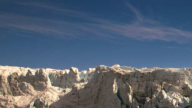 STAY CLOSE TO THE NATURE